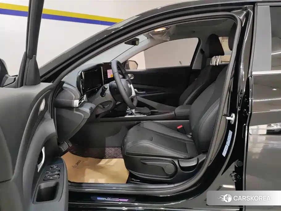 Hyundai Elantra id 4515343 из Китая 16