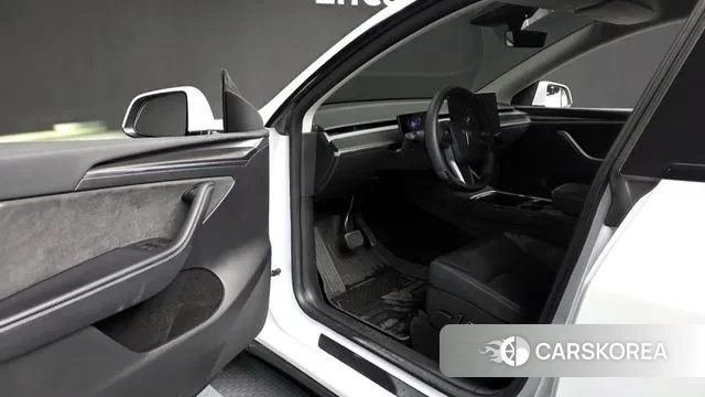 Tesla Model Y id 3477781 из Кореи 20