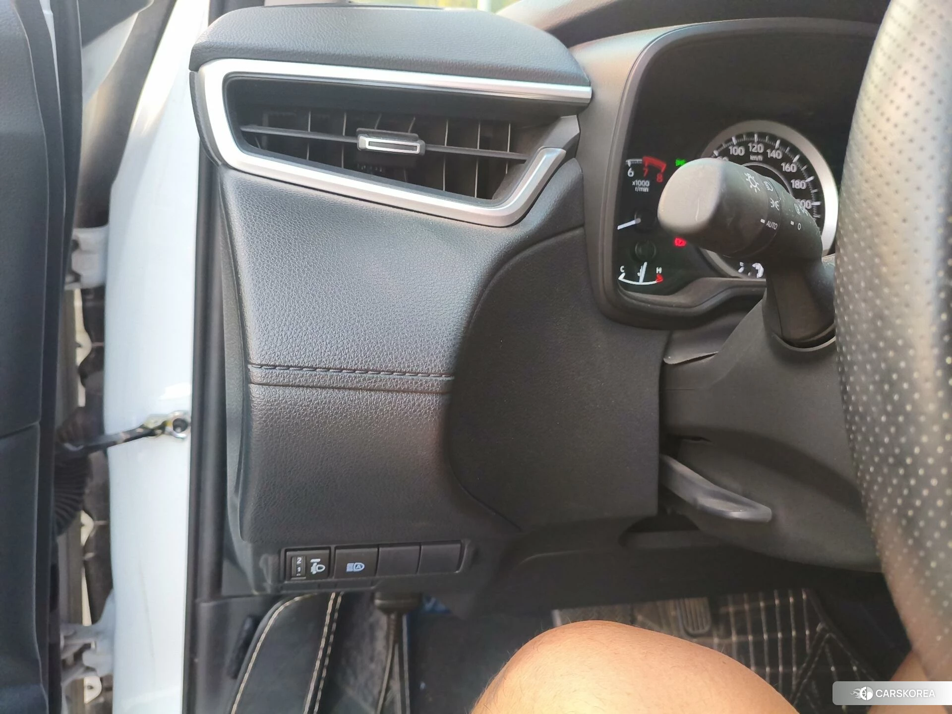 Toyota Fenglanda id 4421028 из Китая 21