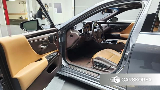 Lexus ES300h 7th generation id 4310688 из Кореи 32