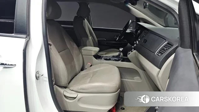 Kia The New Carnival id 3238840 из Кореи 20