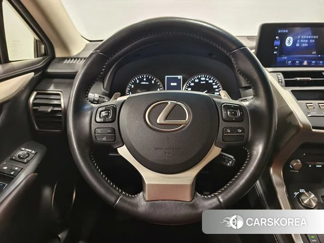 Lexus NX id 4217354 из Китая 25
