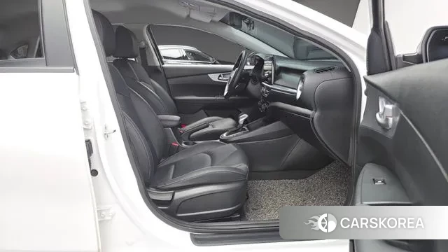 Kia The New K3 2nd generation id 3268700 из Кореи 20