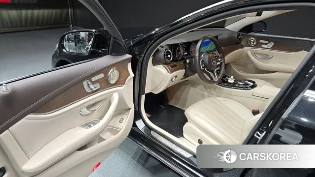 Mercedes-Benz E-Class W213 id 3666711 из Кореи 20