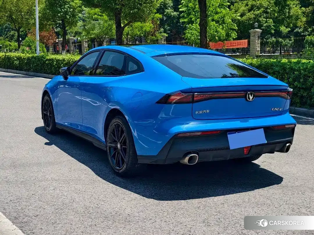 Chang'an UNI-V id 4653939 из Китая 16