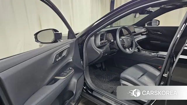 Toyota Crown Crossover id 3599932 из Кореи 20