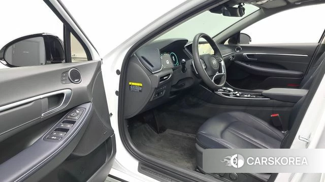 Hyundai Sonata (DN8) id 4339262 из Кореи 30