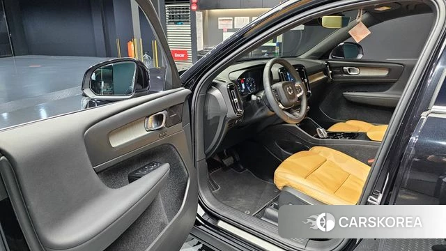 Volvo XC40 id 4697386 из Кореи 40