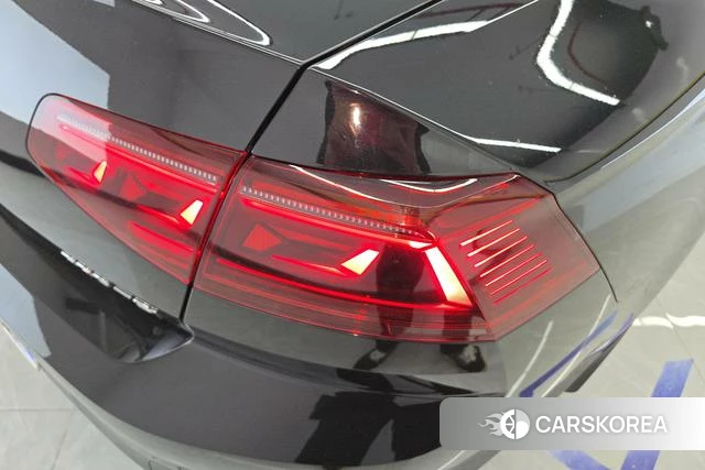 Volkswagen Magotan id 4278166 из Китая 17