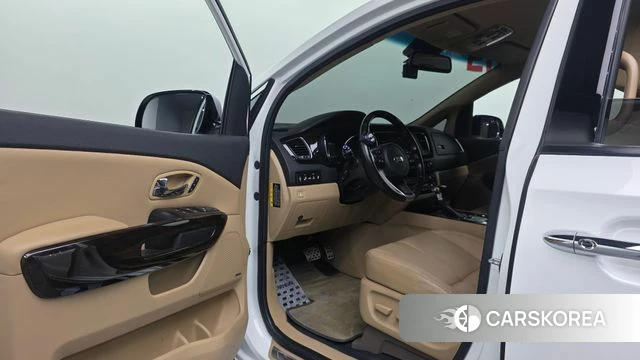 Kia The New Carnival id 4595178 из Кореи 20