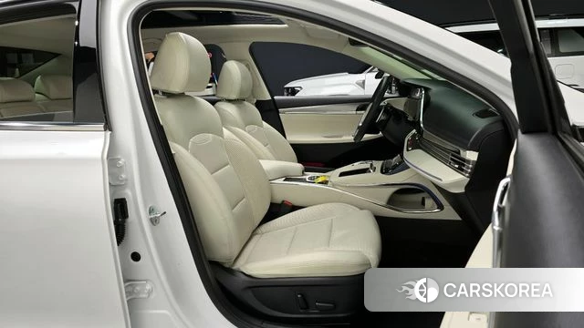 Hyundai The New Grandeur IG id 4202585 из Кореи 31