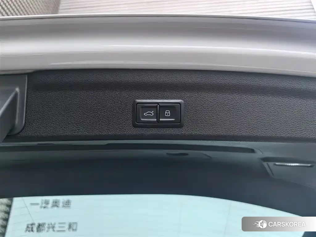 Audi Q3 id 4559858 из Китая 17