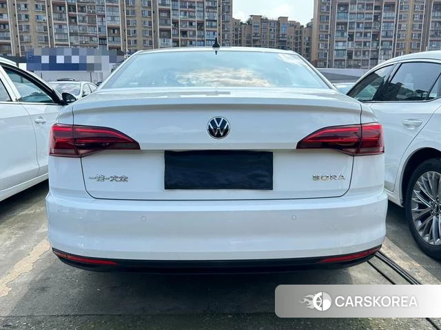Volkswagen Bora id 4277805 из Китая 10