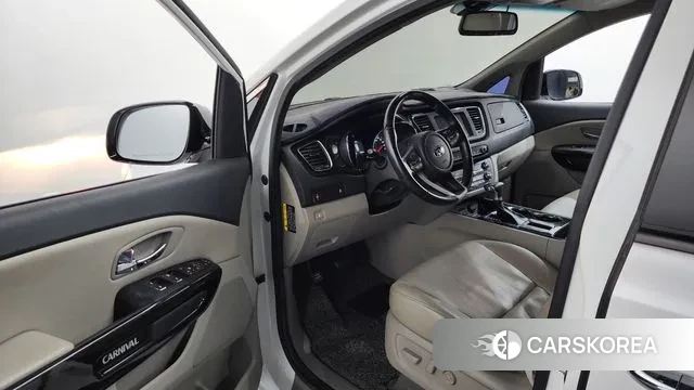 Kia The New Carnival id 3742779 из Кореи 20