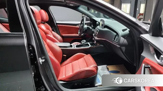 Kia Stinger id 3176286 из Кореи 20