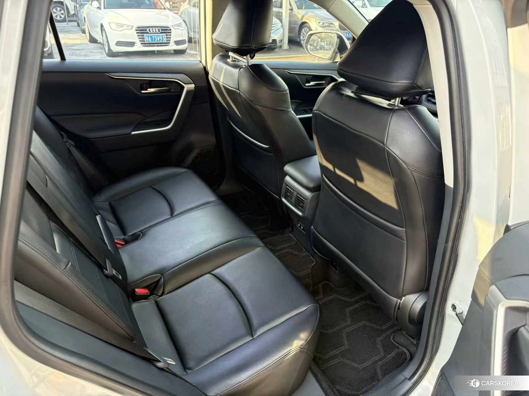 Toyota RAV4 Rongfang id 4454753 из Китая 14
