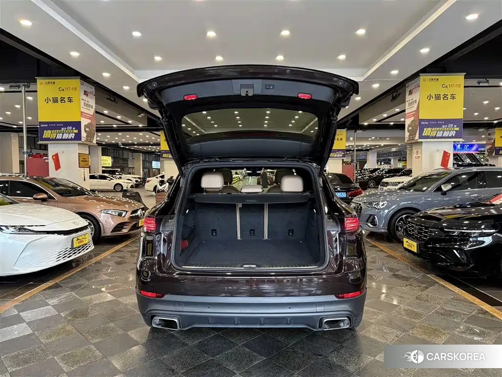 Porsche Cayenne id 4554145 из Китая 36