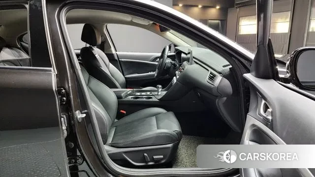 Genesis G70 id 3095873 из Кореи 20