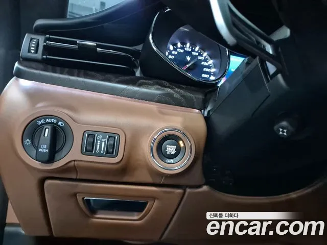 Maserati Quattroporte id 2669216 из Кореи 20