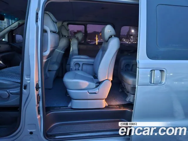 Hyundai The New Grand Starex id 2709737 из Кореи 17