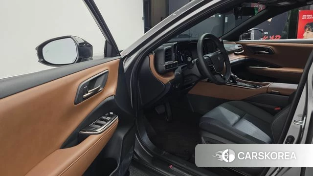 Toyota Crown Crossover id 4185450 из Кореи 33