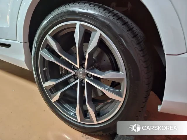 Audi SQ8 (4M) id 3650975 из Кореи 19