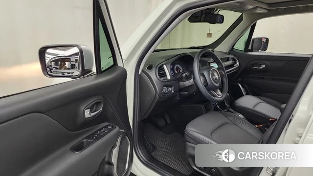 Jeep Renegade id 4524021 из Кореи 33
