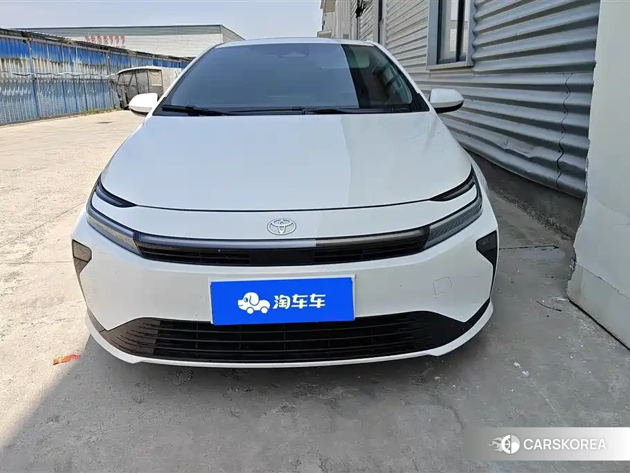 Toyota Corolla id 4545904 из Китая 16