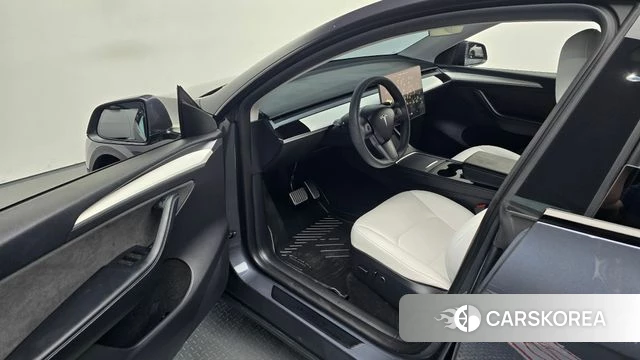 Tesla Model Y id 4773832 из Кореи 31