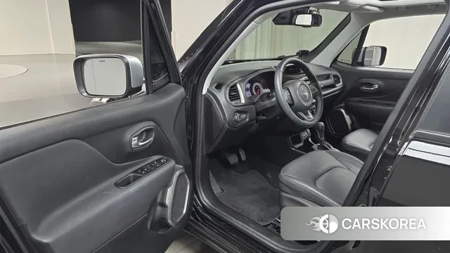 Jeep Renegade id 2889681 из Кореи 20