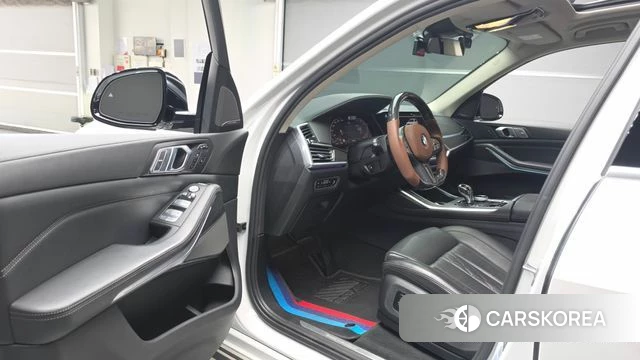 BMW X7 (G07) id 4501824 из Кореи 34