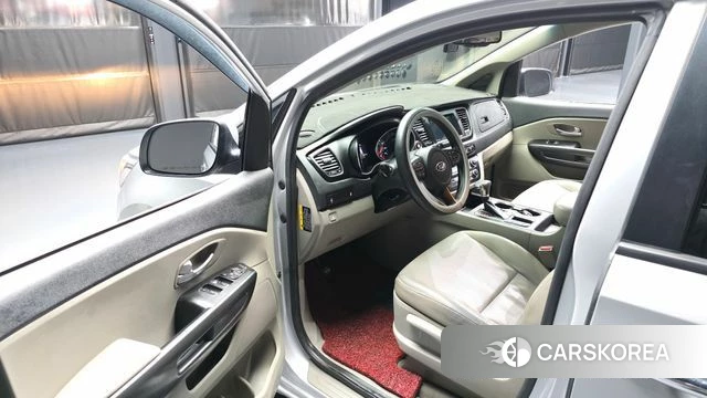 Kia The New Carnival id 3687508 из Кореи 20