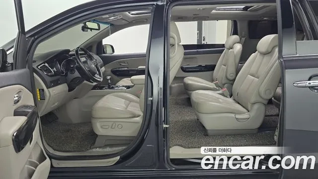 Kia The New Carnival id 2928375 из Кореи 20