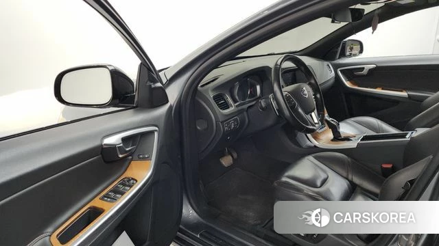 Volvo V60 Cross-Country id 4520791 из Кореи 34