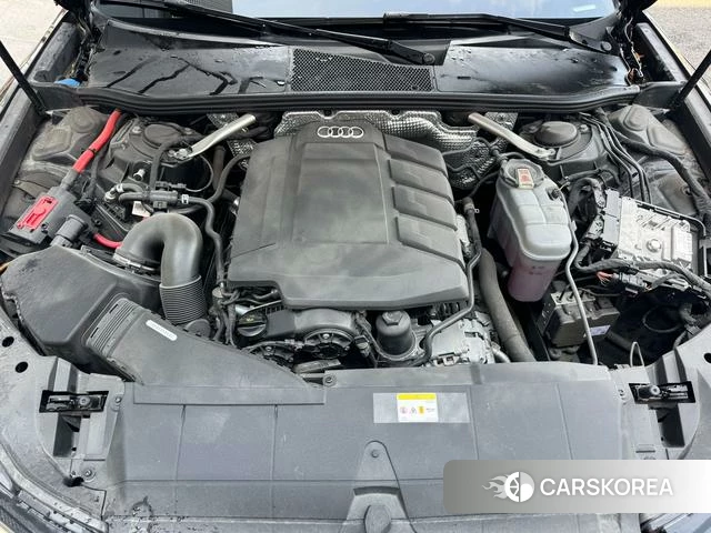 Audi A6L id 4275650 из Китая 10