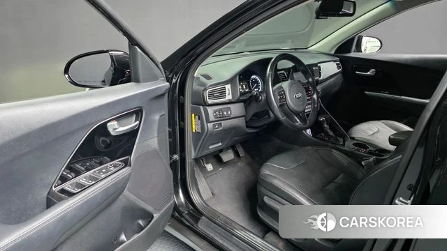Kia Niro id 4285616 из Кореи 35