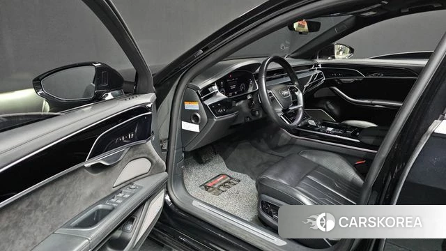 Audi A8 (D5) id 3843601 из Кореи 20