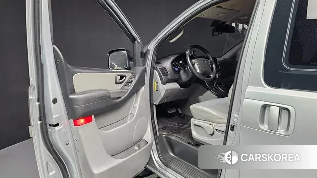 Hyundai The New Grand Starex id 3071661 из Кореи 20