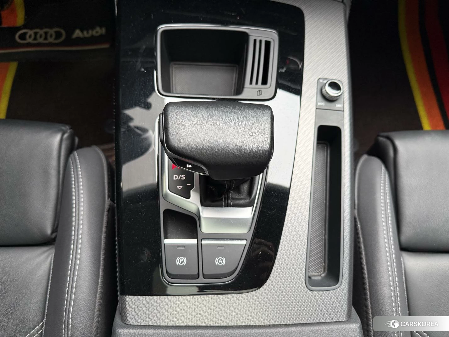 Audi Q5L id 4468170 из Китая 16