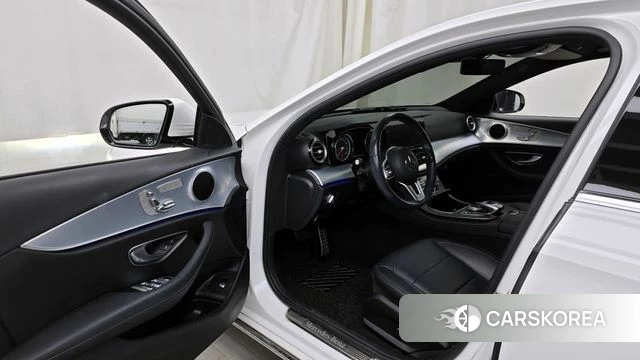 Mercedes-Benz E-Class W213 id 3873196 из Кореи 20