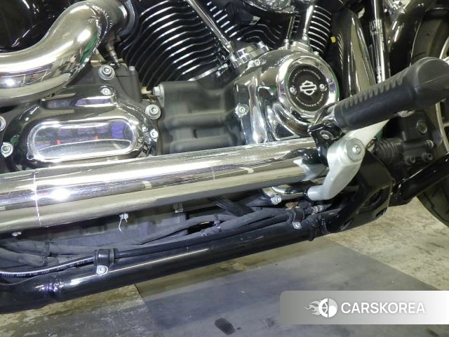 Проданный Harley-Davidson Softail Low Rider FXLR1750 id 4009621 из Японии, фото 32