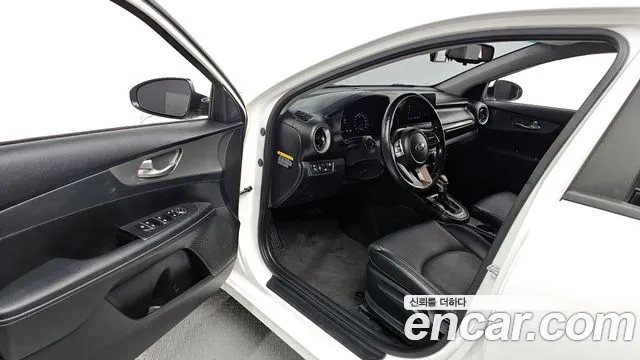 Kia Come New K3 id 2818725 из Кореи 20