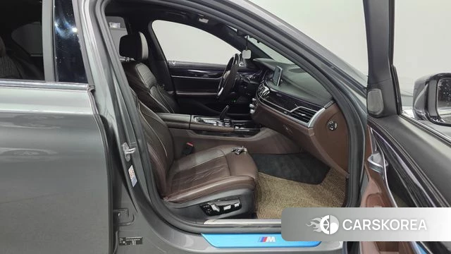 BMW 7 Series (G11) id 3955647 из Кореи 20