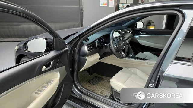 Genesis The New G70 id 3954728 из Кореи 20