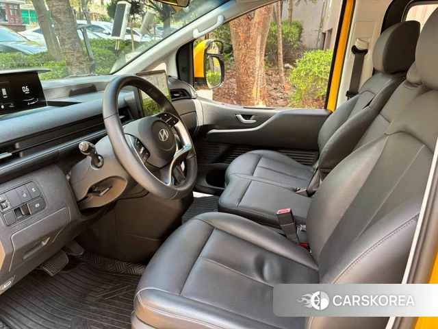 Hyundai Staria id 3890198 из Кореи 14