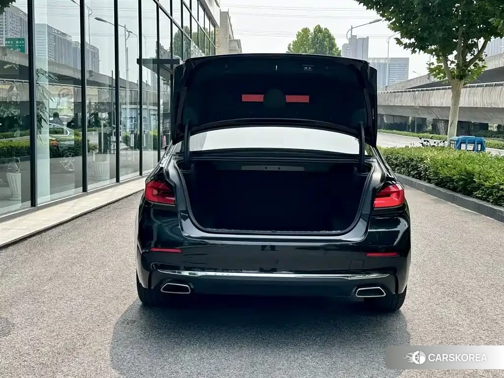 BMW 5 series id 4548408 из Китая 14