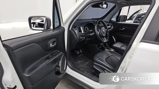 Jeep Renegade id 3621841 из Кореи 20