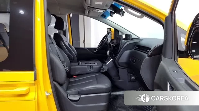 Hyundai Staria id 2930058 из Кореи 20