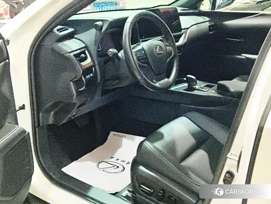 Lexus UX id 4681200 из Китая 16