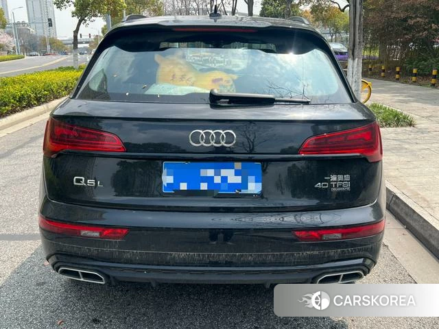 Audi Q5L id 3920745 из Китая 13